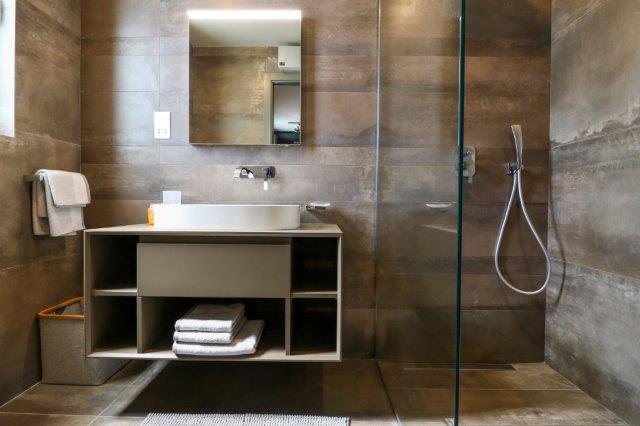 Arredamento zona bagno, Silema- Malta. Progetto di interior design CMC La Torre