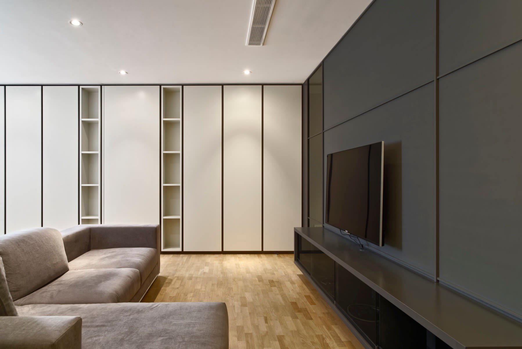 Furniture design, interior design, Malta. Progetto di interior design CMC La Torre